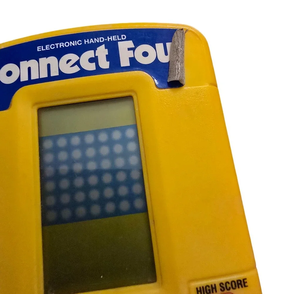 Vintage 1995 Milton Bradley Connect Four Electronic Handheld Game Yellow MB 4634